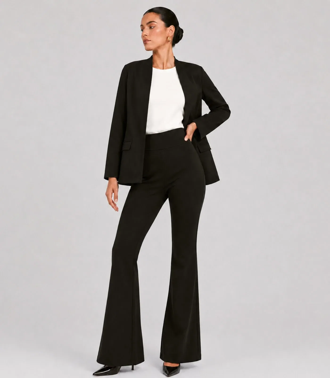 Conjunto Feminino Blazer E Calça Flare Atendencia Preto