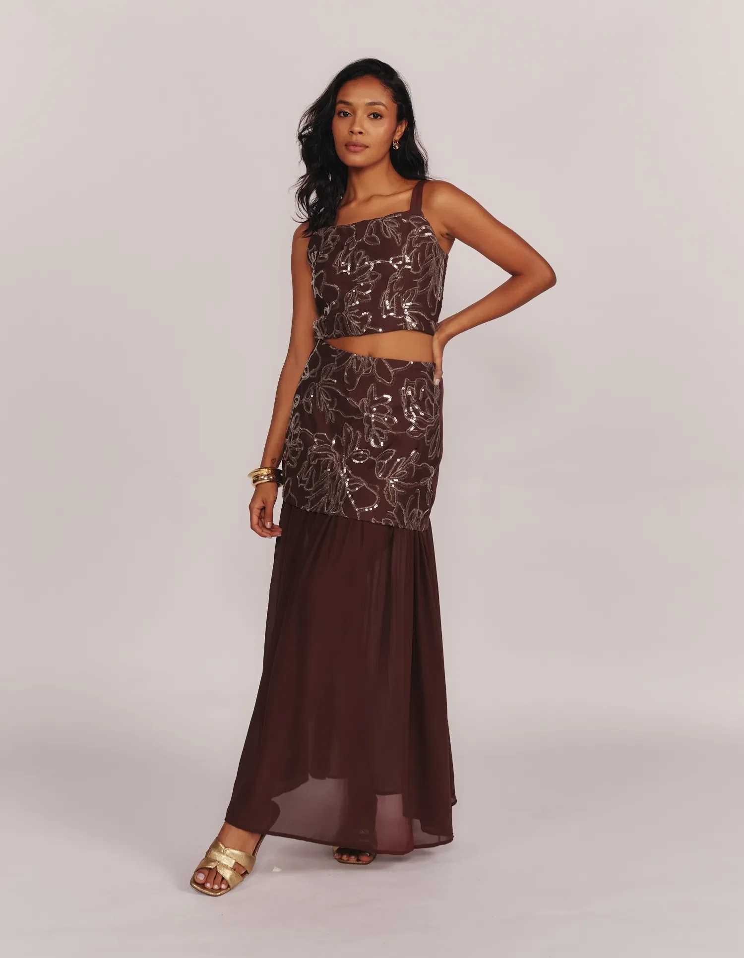 Conjunto Top e Saia Bordado Paetê - Marrom