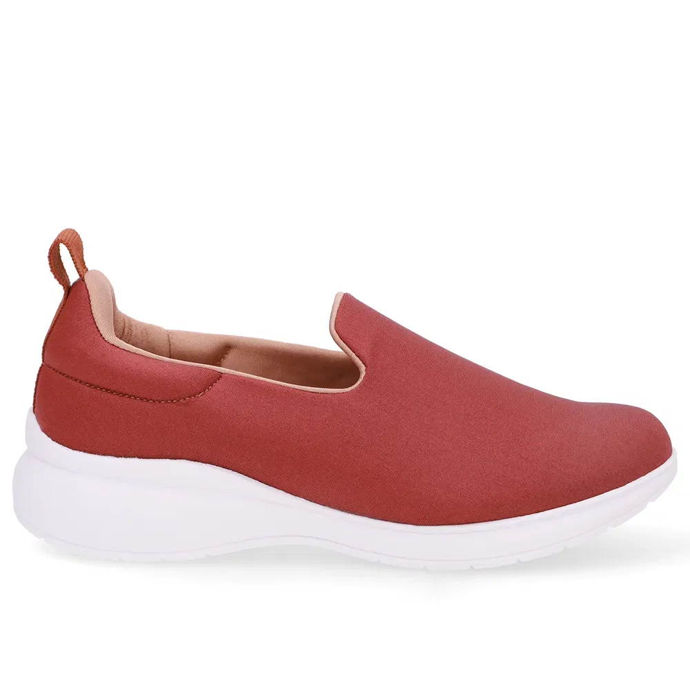 Tênis Slip On Marrom Tecido