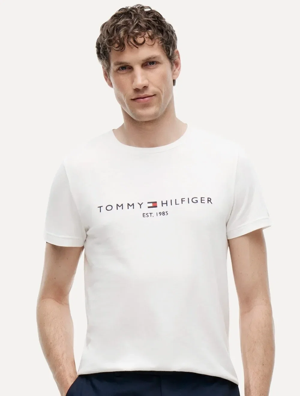 Camiseta Tommy Hilfiger Masculina Core Logo Tee Branco — imagem 1