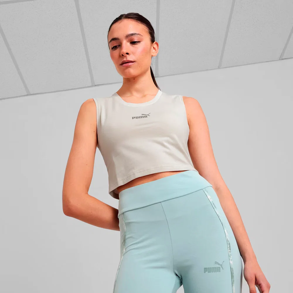 Camiseta Crop Top ESS Slim