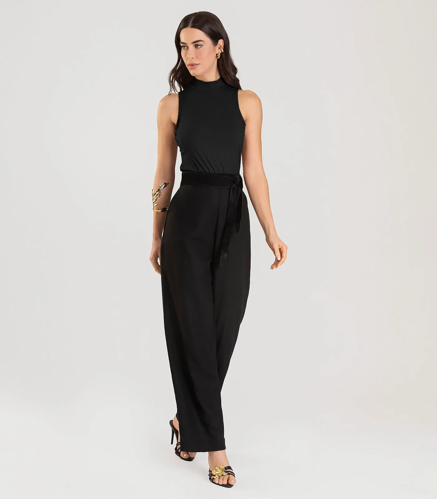 Regata Gola Alta Feminina Dianna Preto