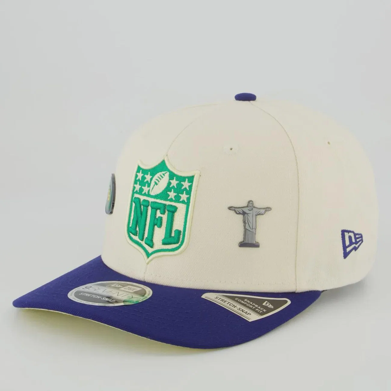 Boné Unissex New Era NFL Brasil Game 2026 Logo 970 Aba Reta