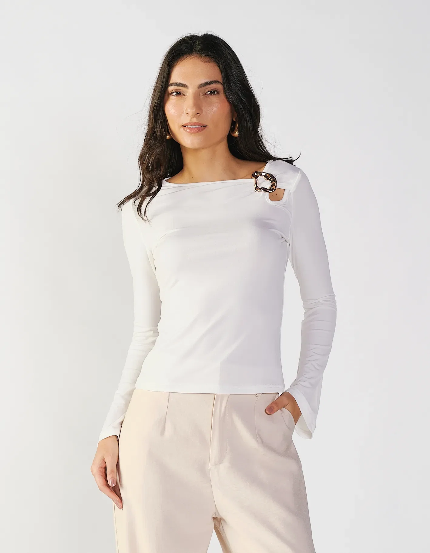 Blusa Manga Longa Detalhe Metal Lateral - Branco — imagem 1