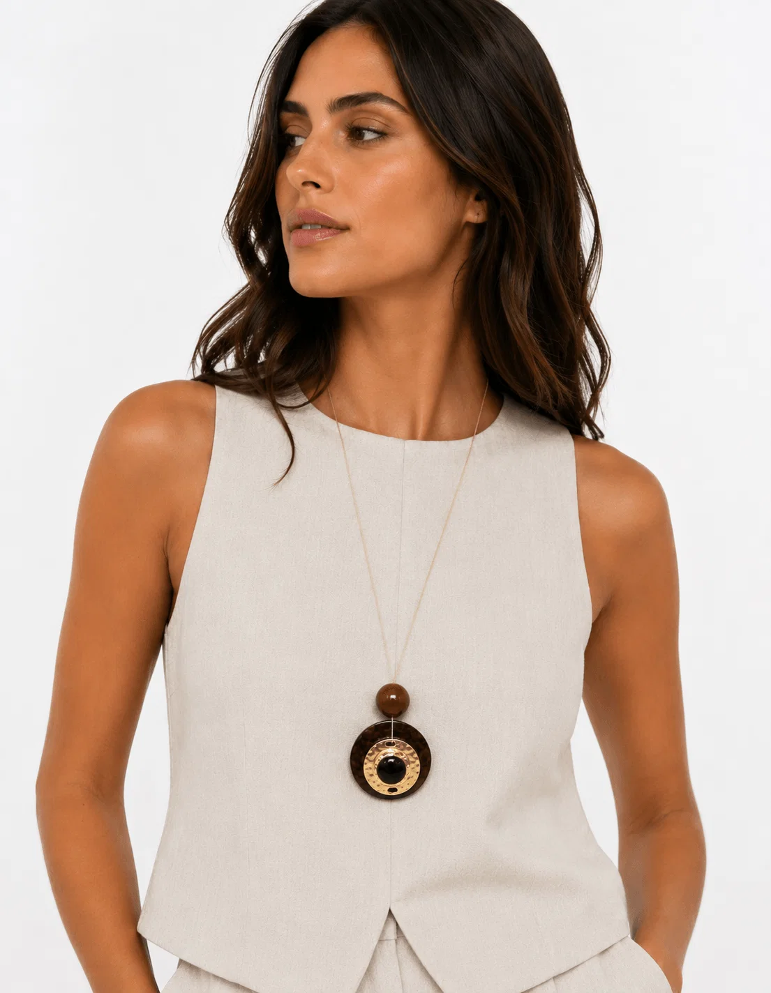 Colar Longo Resina Com Metal - Dourado