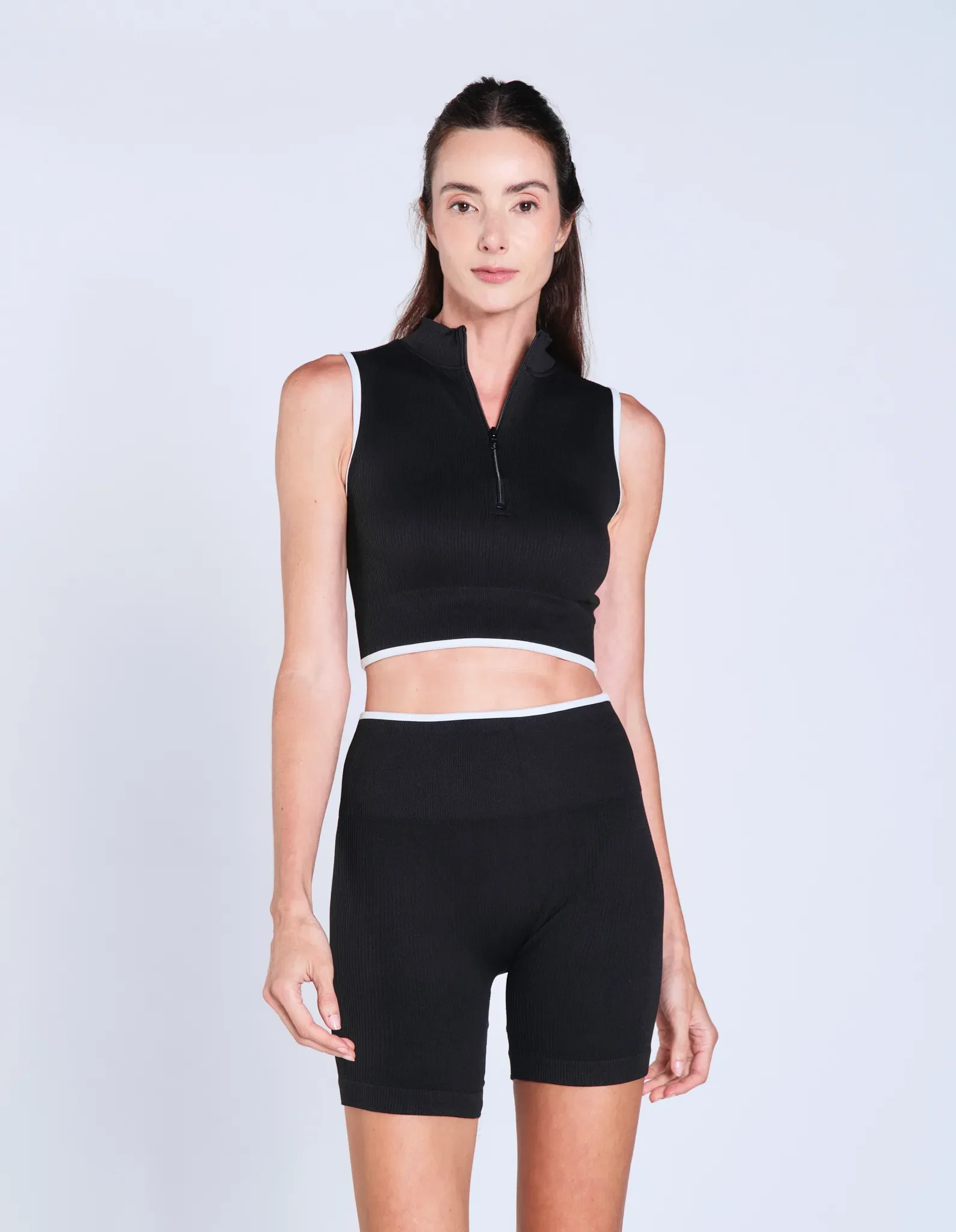 Top Gola Alta Detalhe Contraste Seamless - Preto — imagem 1