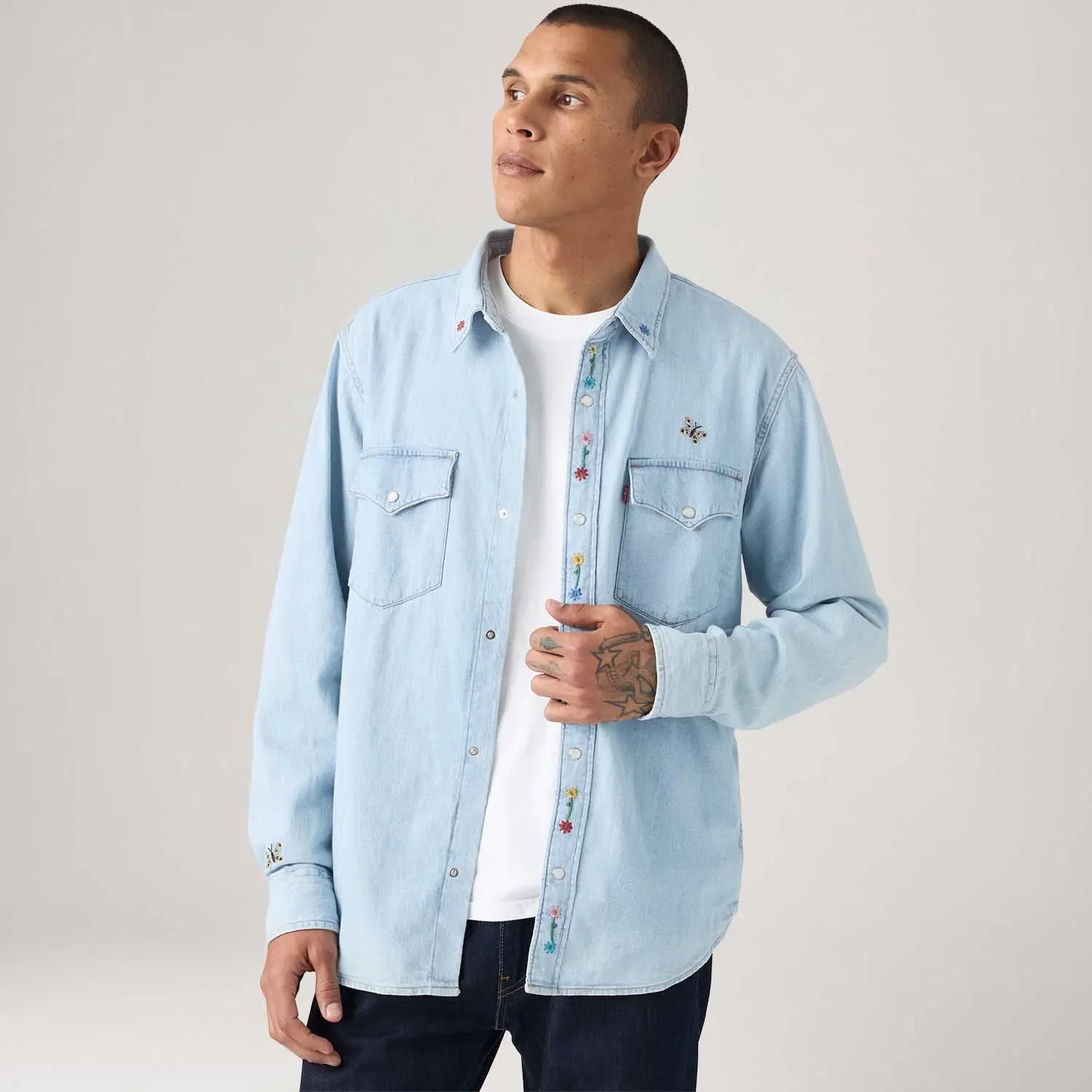 Camisa Levi's® Relaxed Western Lavagem Média — imagem 1