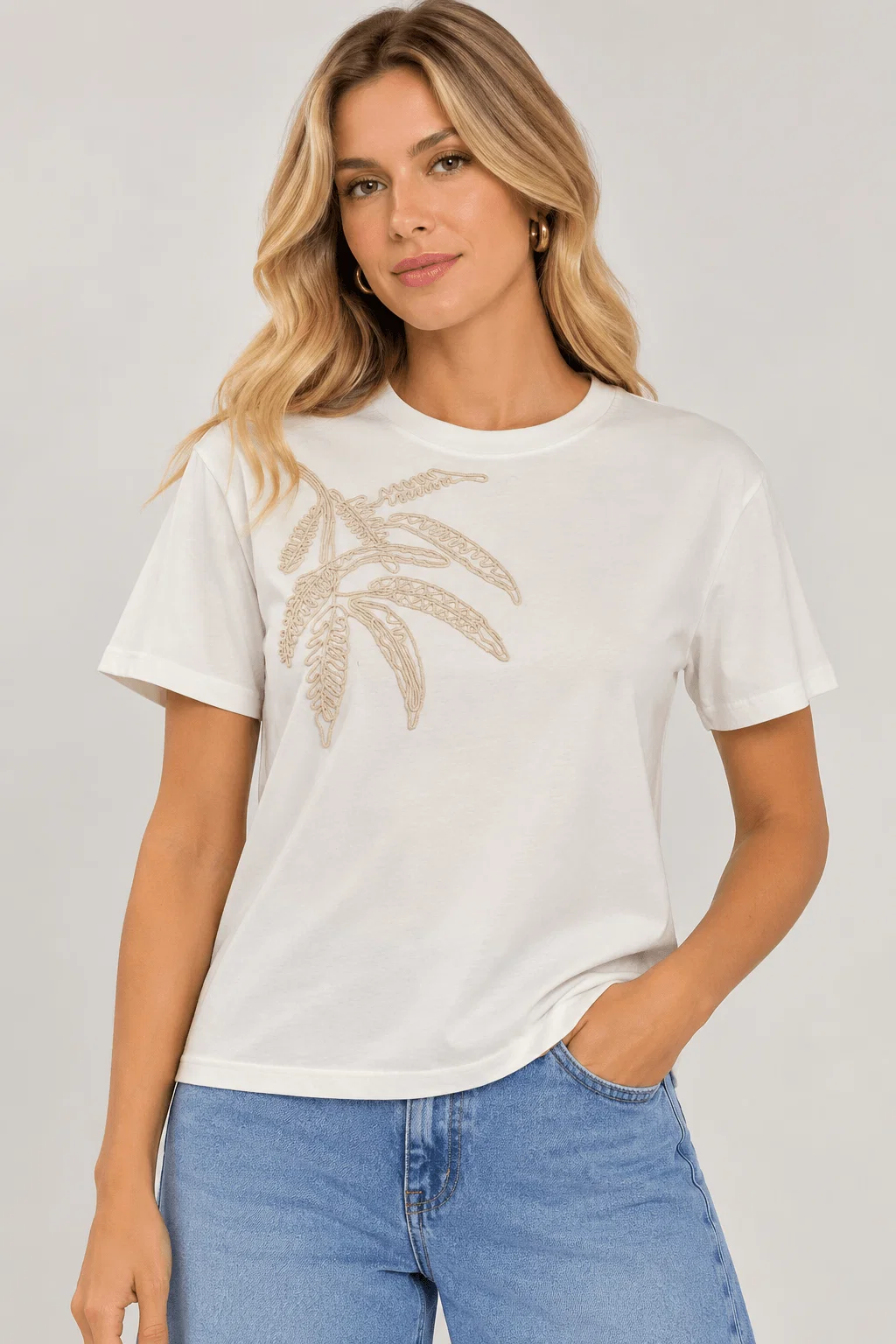 Blusa Manga Curta Bordado Folhagem - Branco — imagem 1