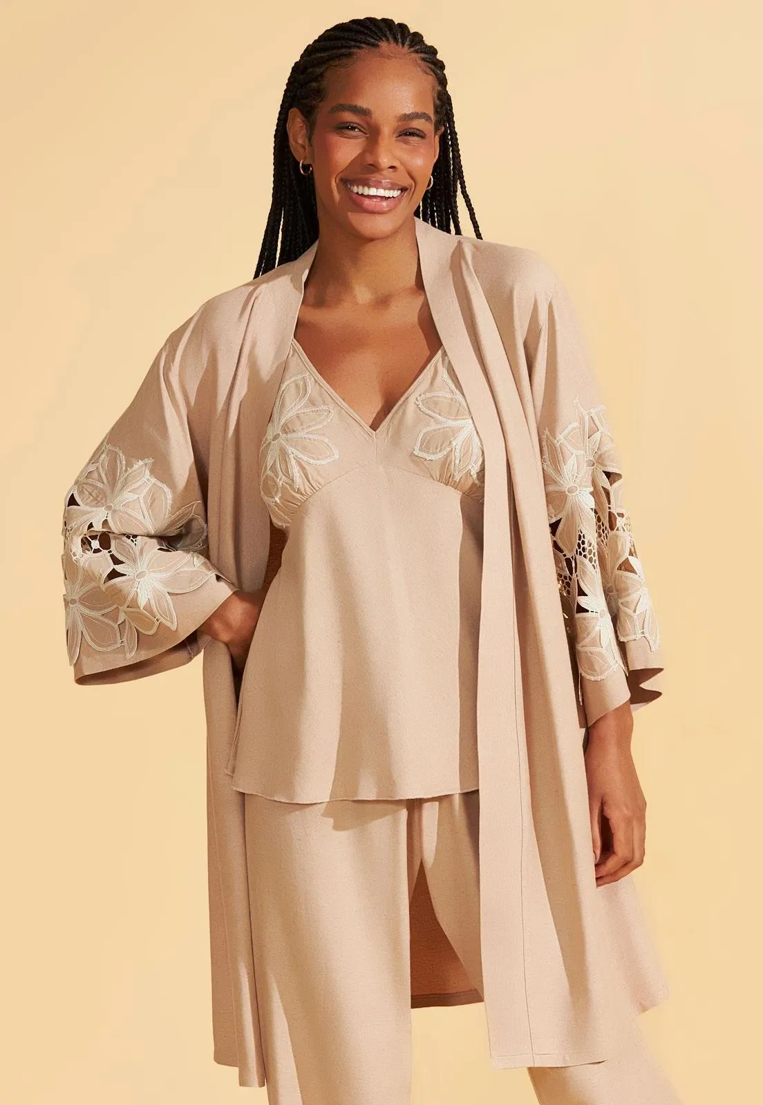 Robe Viscolinen Com Guipure Orquidea Recco — imagem 1