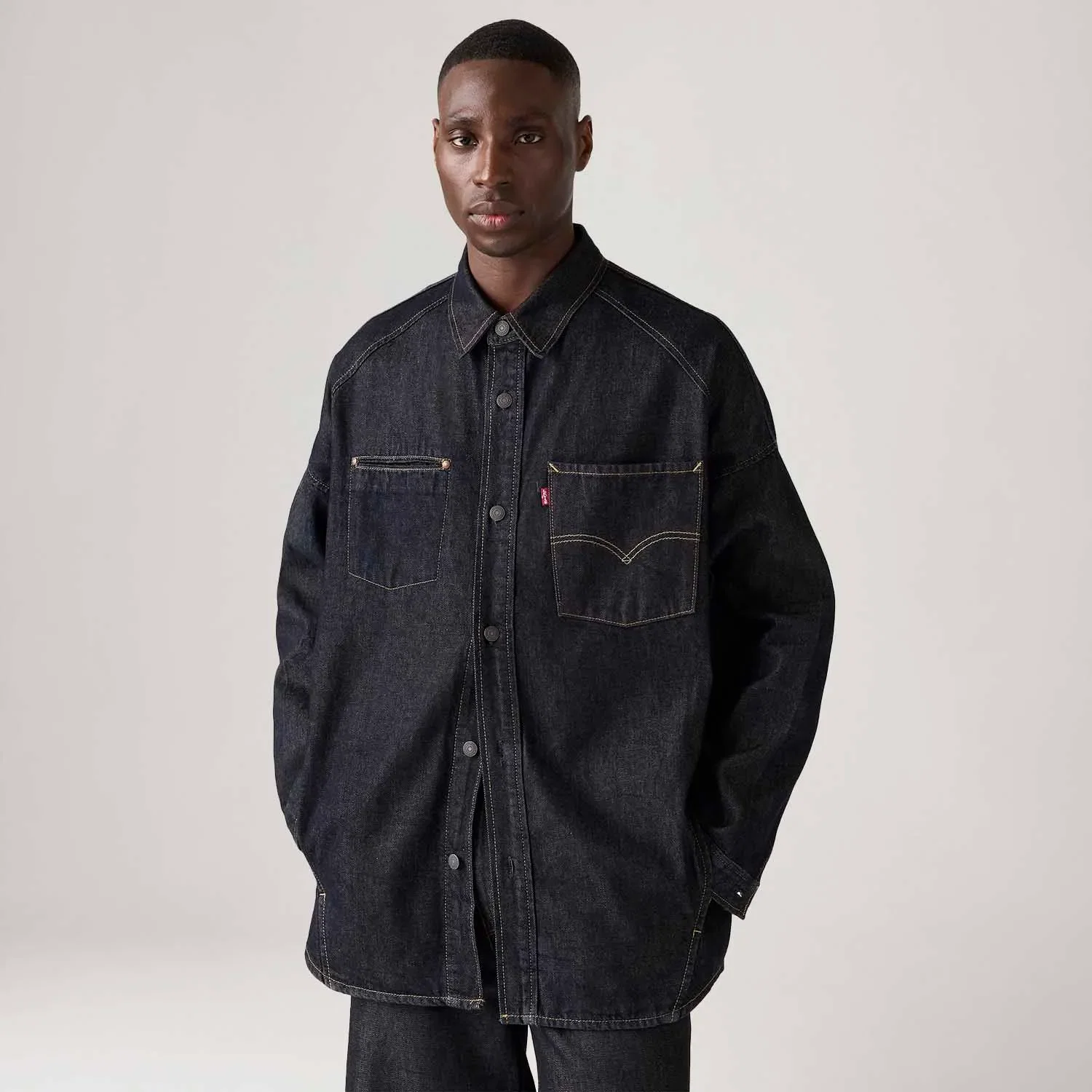 Camisa Jeans Levi's® Twist Shacket Lavagem Média — imagem 1