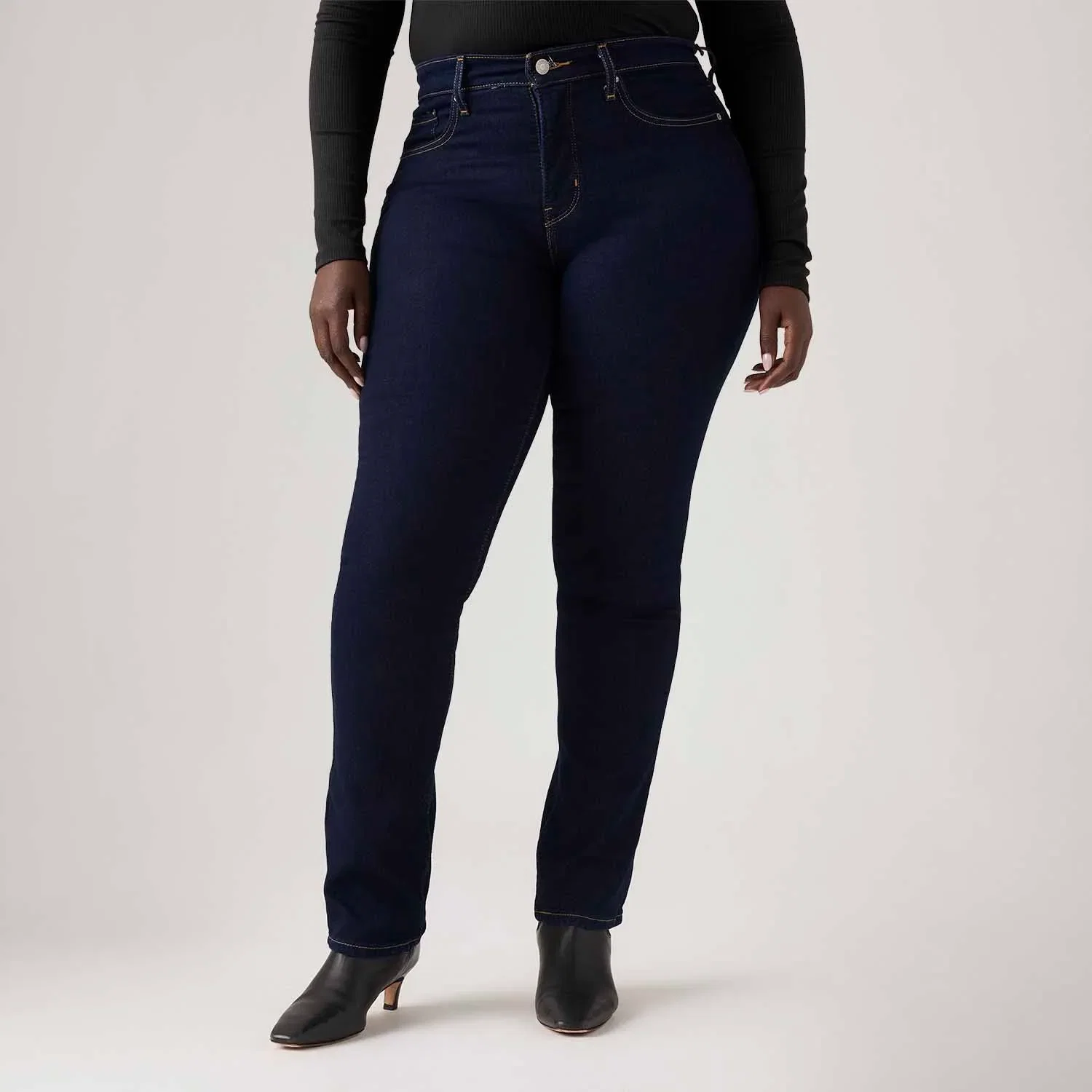 Calça Jeans Levi's® 314® Shaping Straight Lavagem Escura