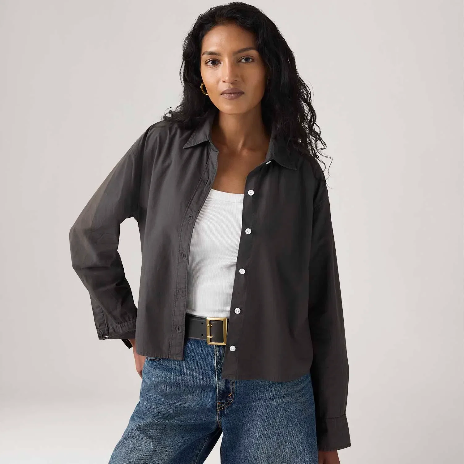 Camisa Levi's® Cropped Harlie Preta Manga Longa — imagem 1