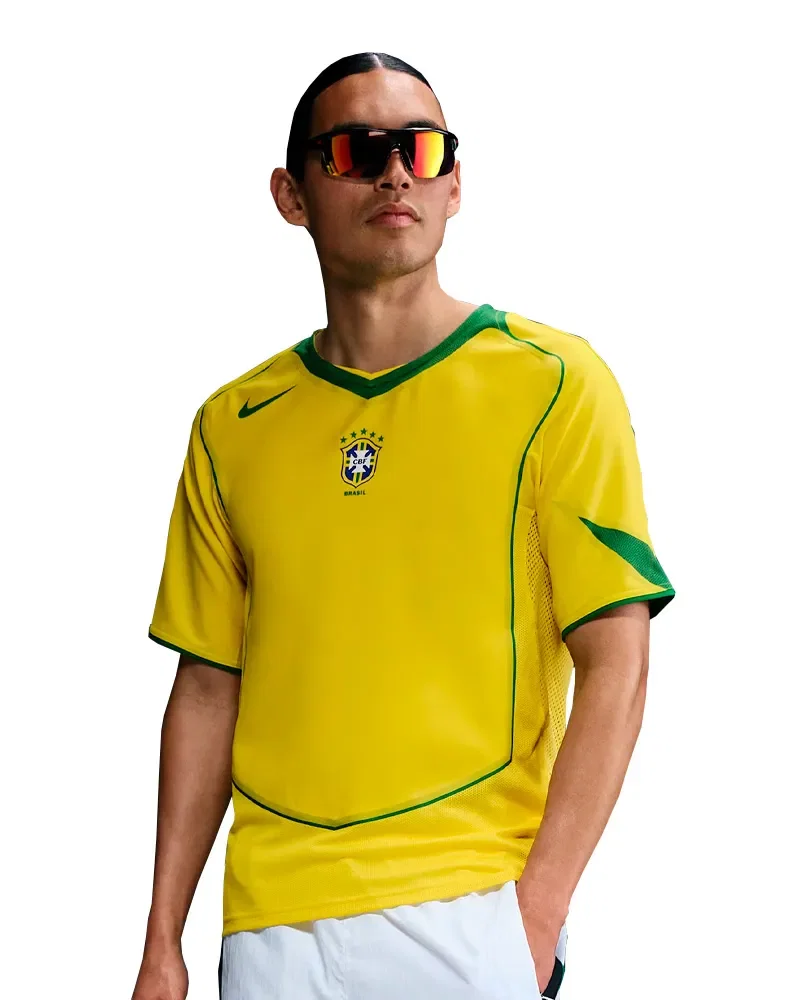 Camisa de Futebol Nike Brasil Reedição Total 90 Ronaldinho Masculina — imagem 1