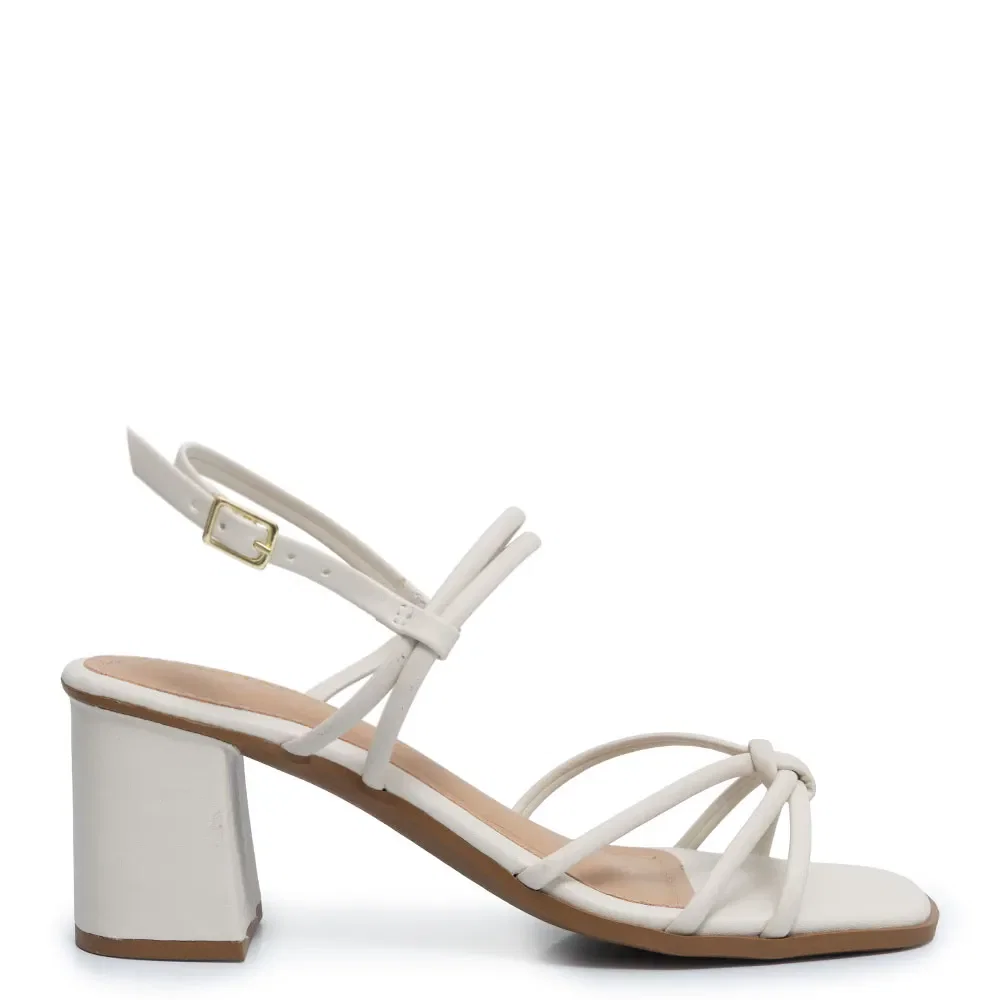 Sandália Off White Tiras