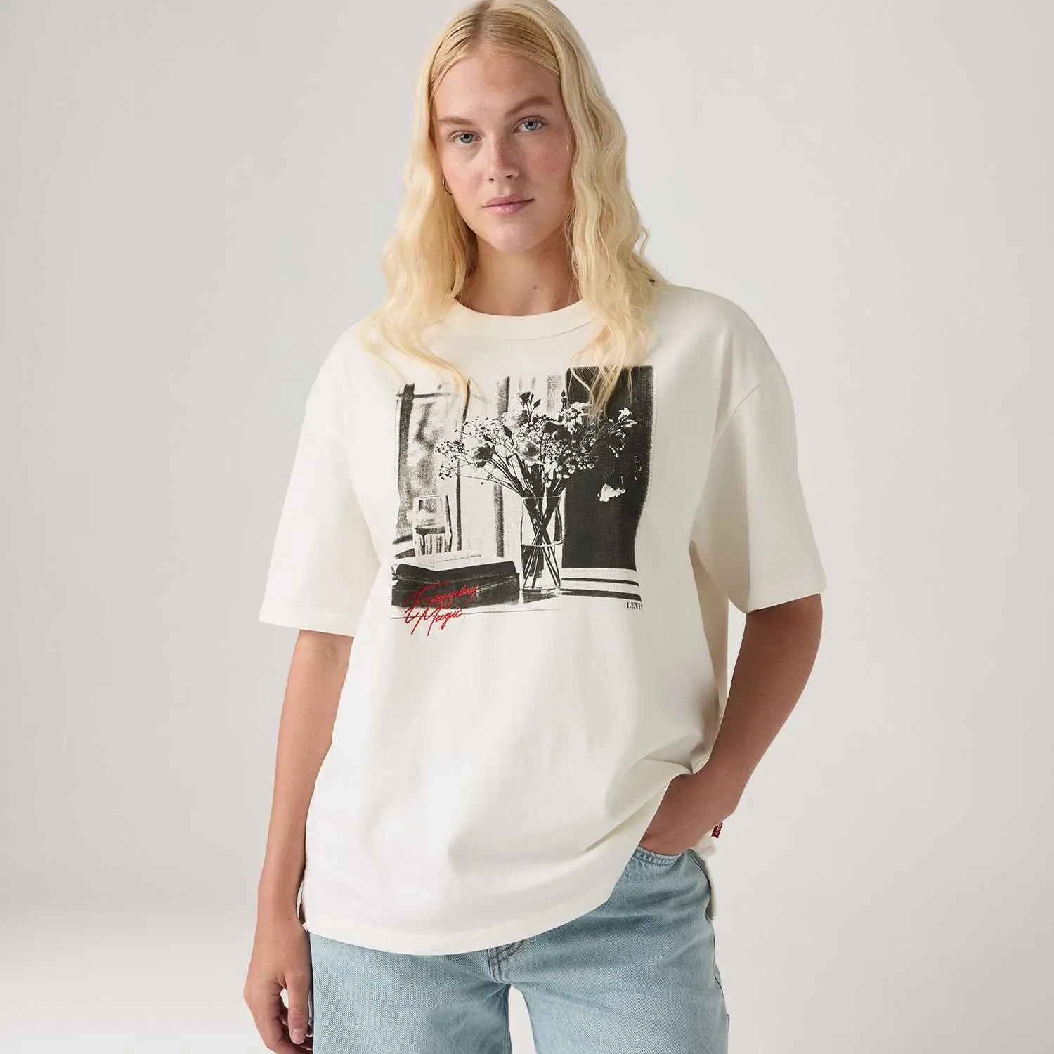 Camiseta Levi's® Graphic Tabor Off White — imagem 1