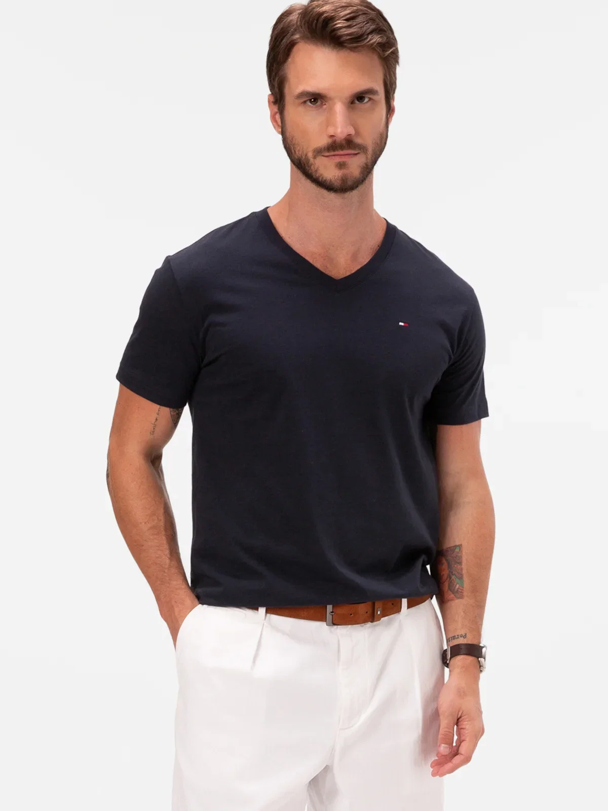 Camiseta Clássica TOMMY HILFIGER Gola V — imagem 1