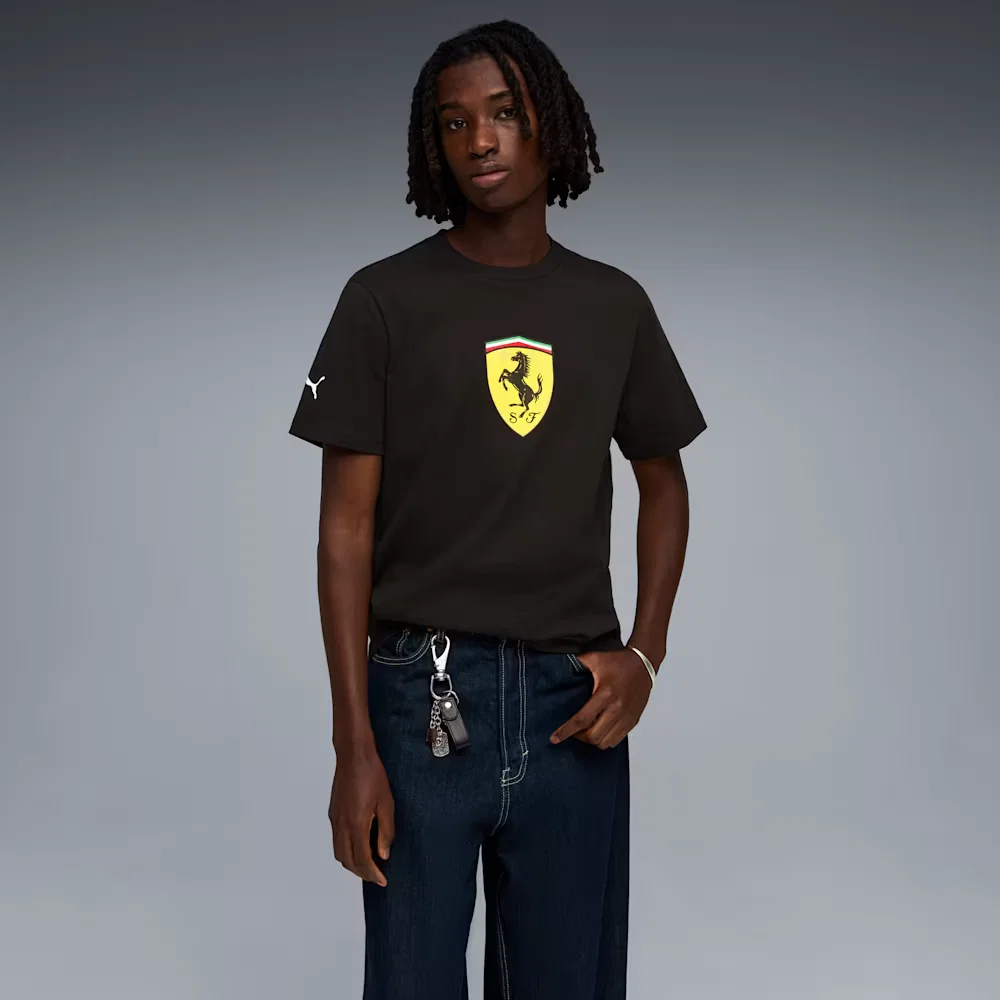 Camiseta Scuderia Ferrari Coloured Shield Masculina — imagem 1