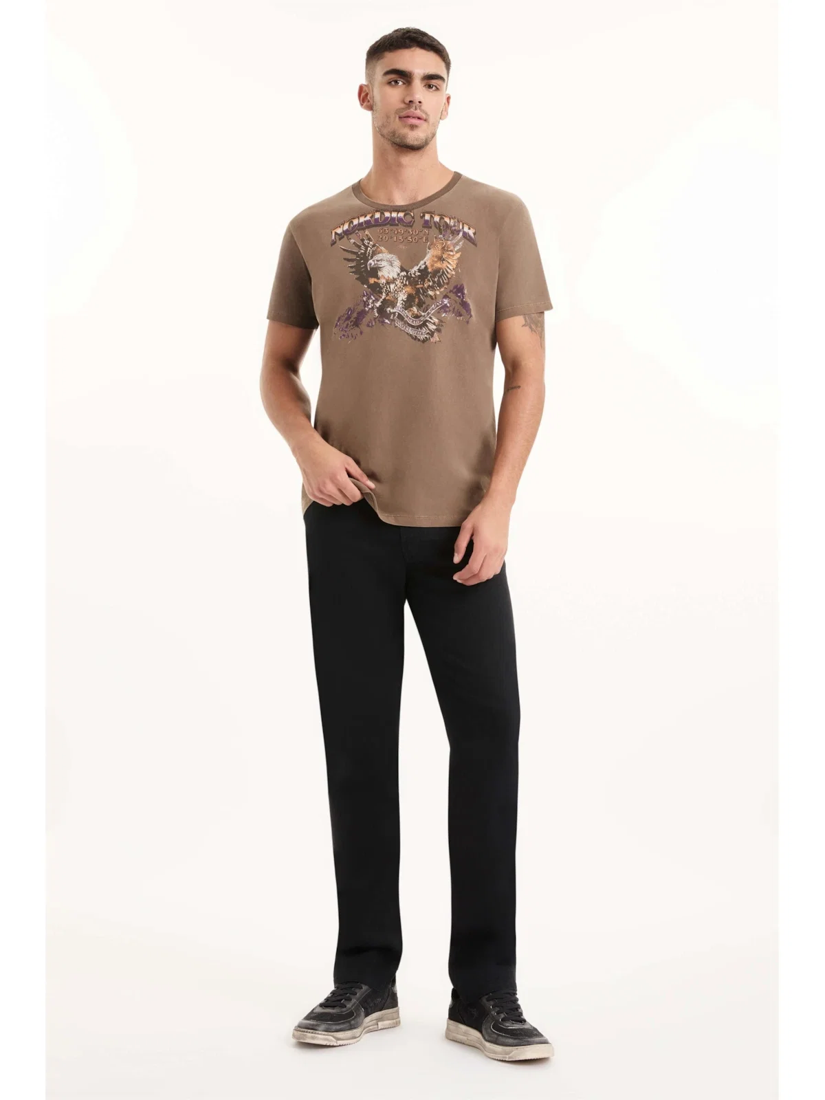 T-Shirt Washed Nordic Tour Marrom — imagem 1