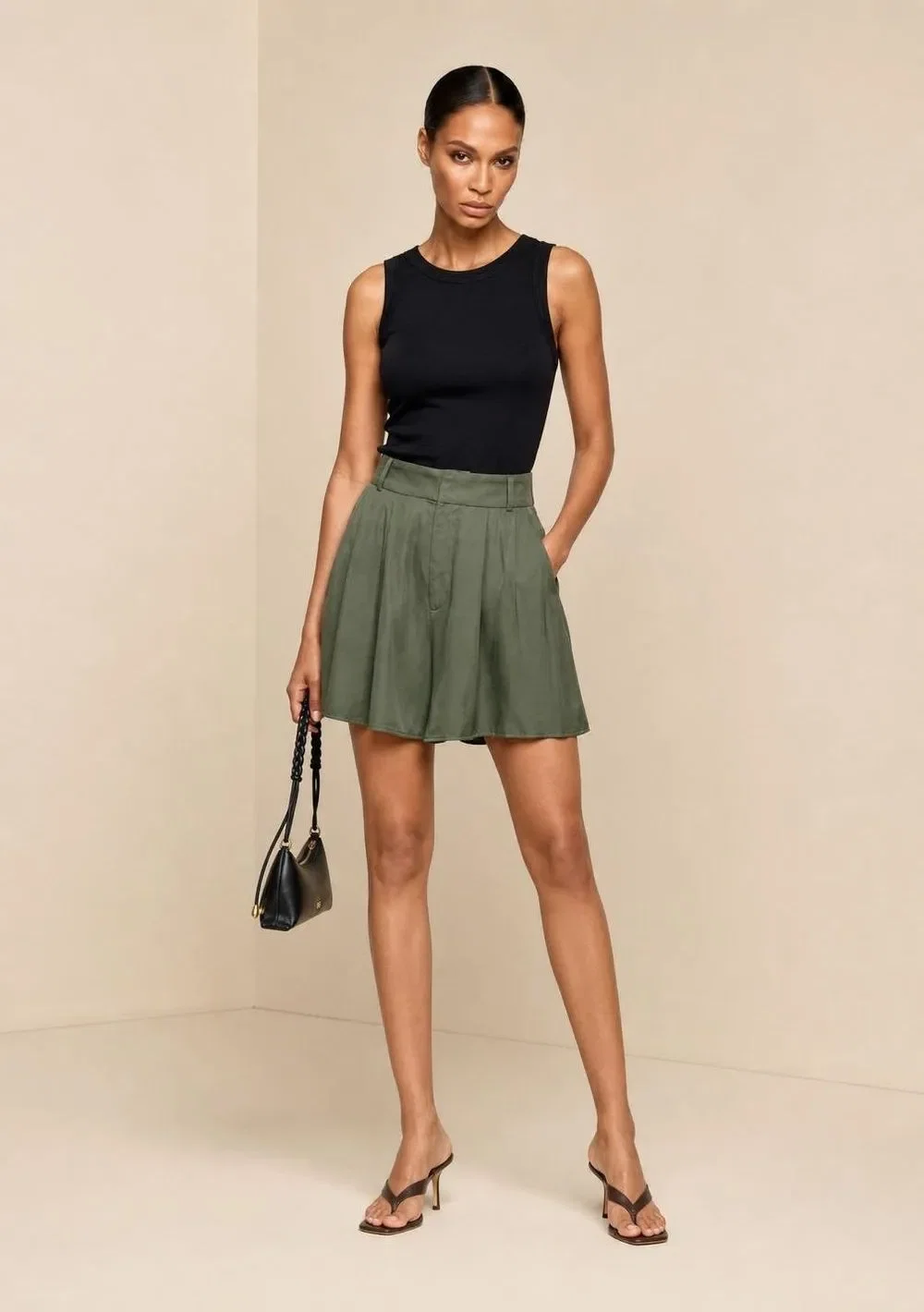 Shorts Morena Rosa Amplo Alta Verde Escuro — imagem 1