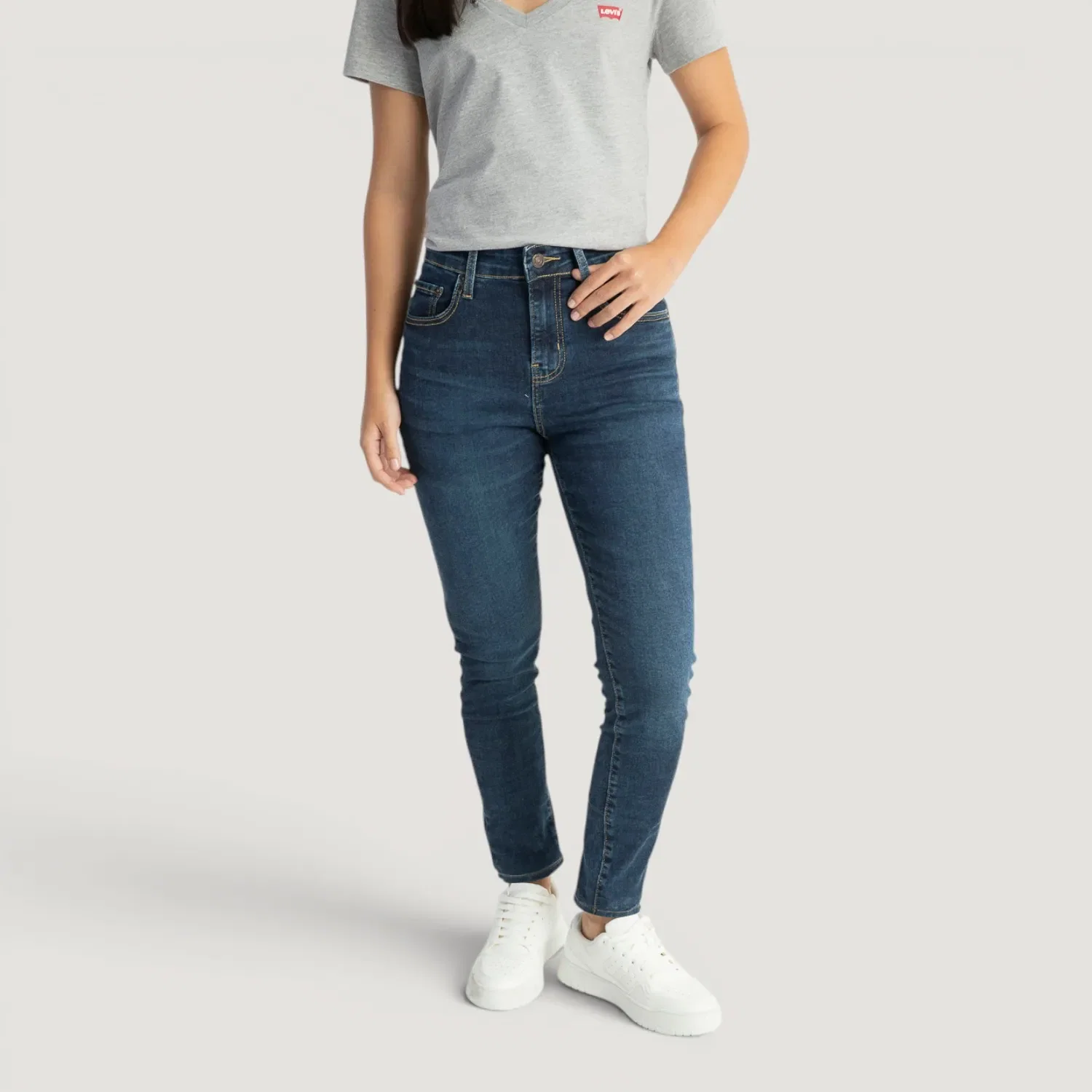 Calça Jeans Levi's® 721® High Rise Skinny — imagem 1
