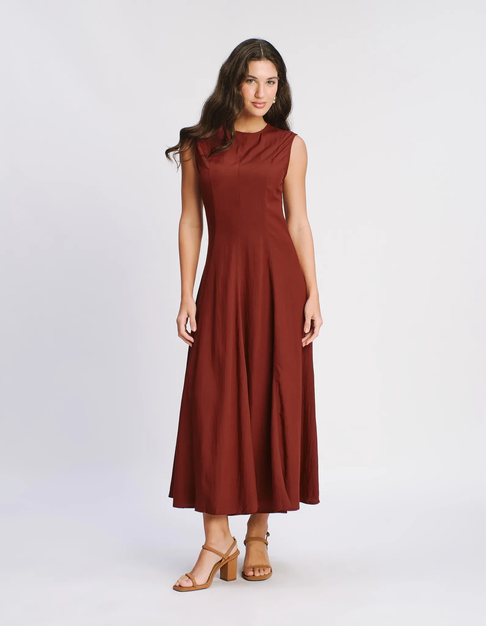 Vestido Midi Evase Recortes - Terracota — imagem 1