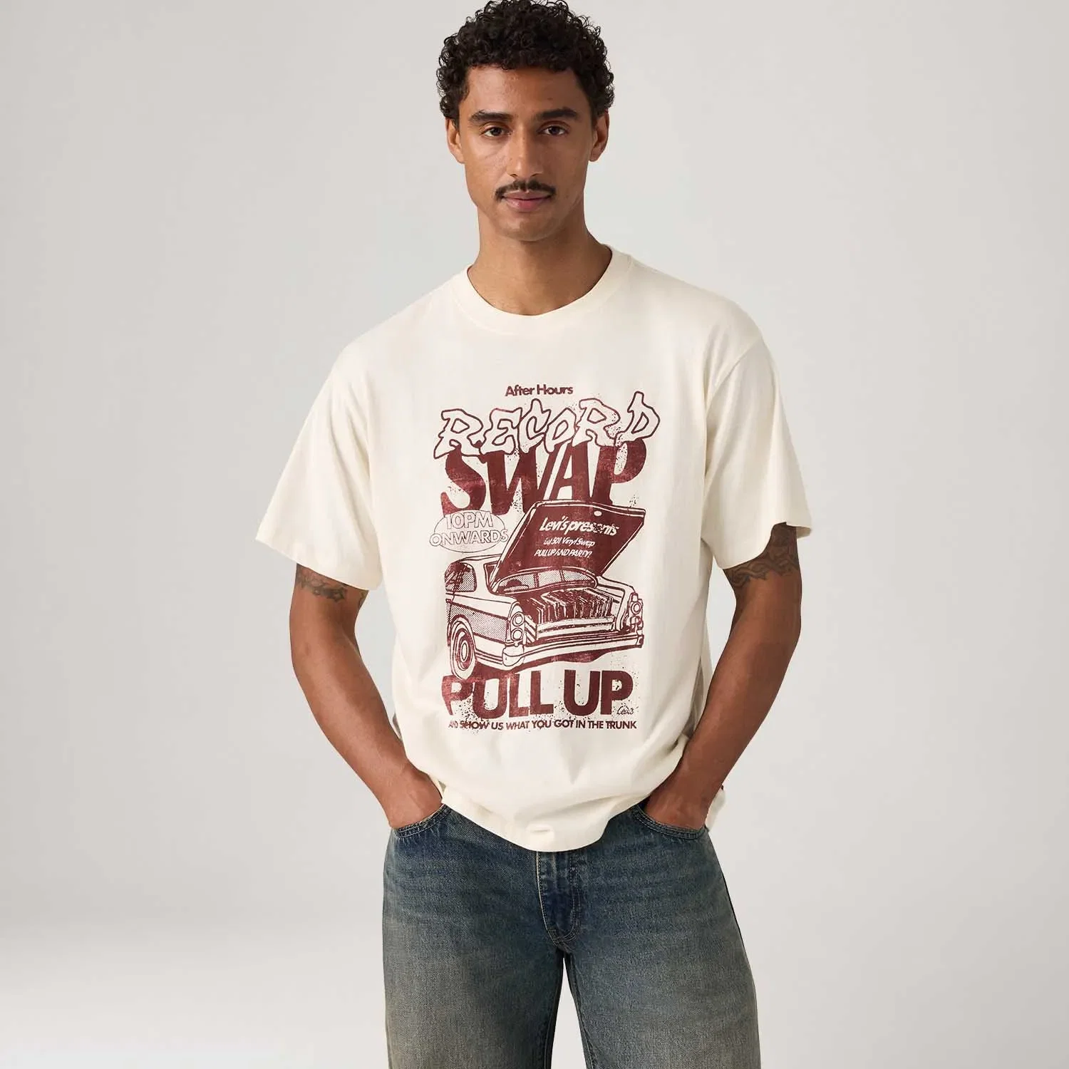Camiseta Levi's® Vintage Graphic Off White Manga Curta — imagem 1