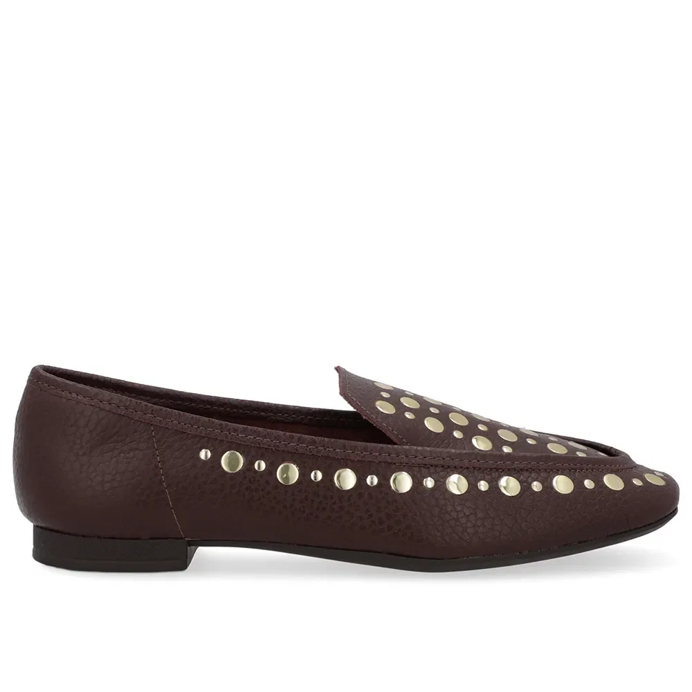 Loafer Marrom Pinhão Couro Tachas — imagem 1