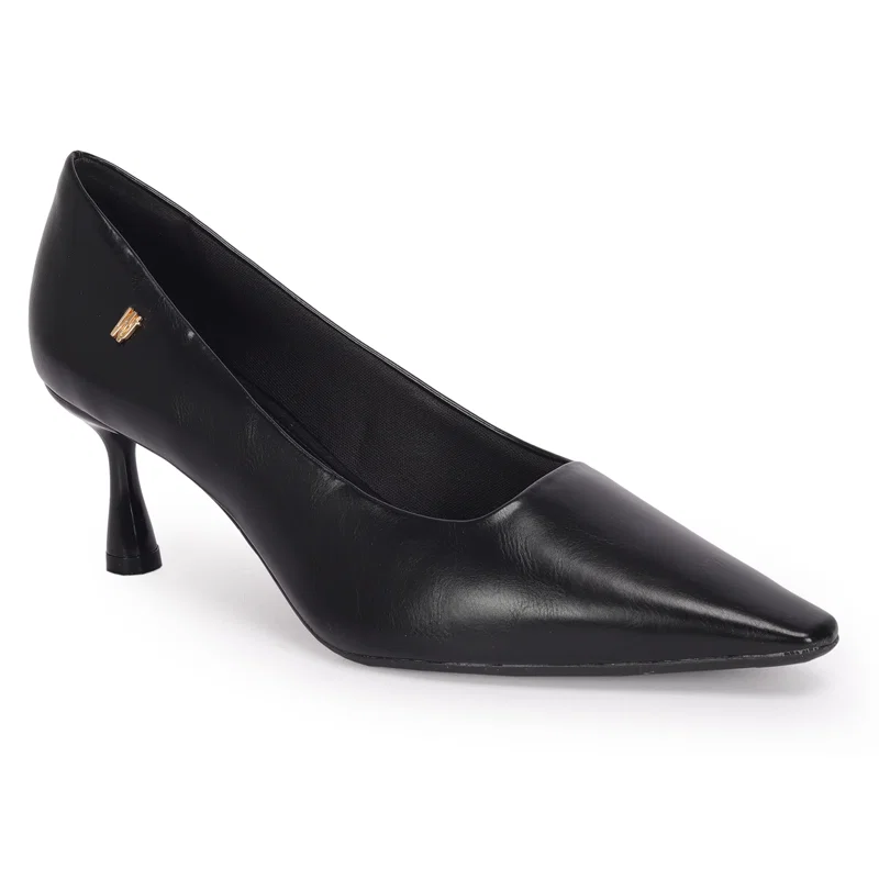 Scarpin Recorte Reto Bico Fino 7,5cm