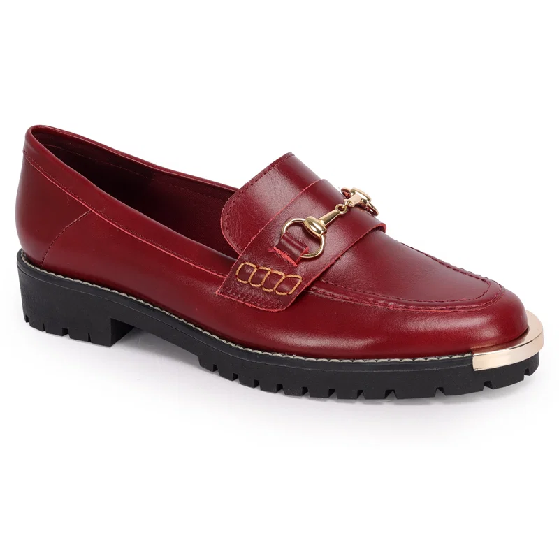 Loafer Couro Bridão E Biqueira Metal