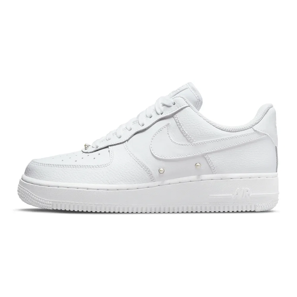 Tênis Nike Air Force 1 ´07 SE Feminino — imagem 1
