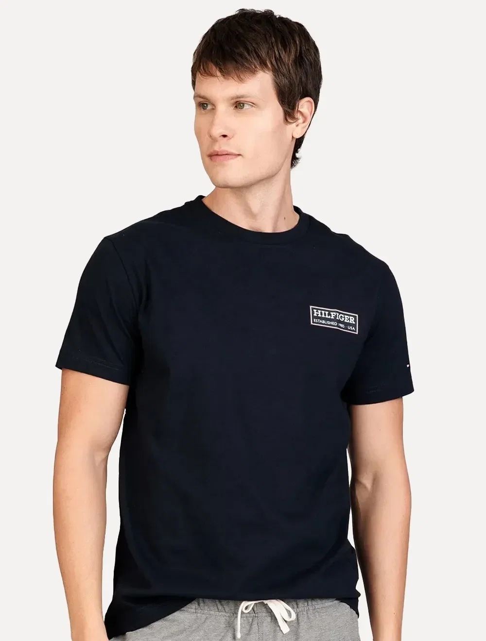 Camiseta Tommy Hilfiger Masculina Regular Printed Badge Color Marinho