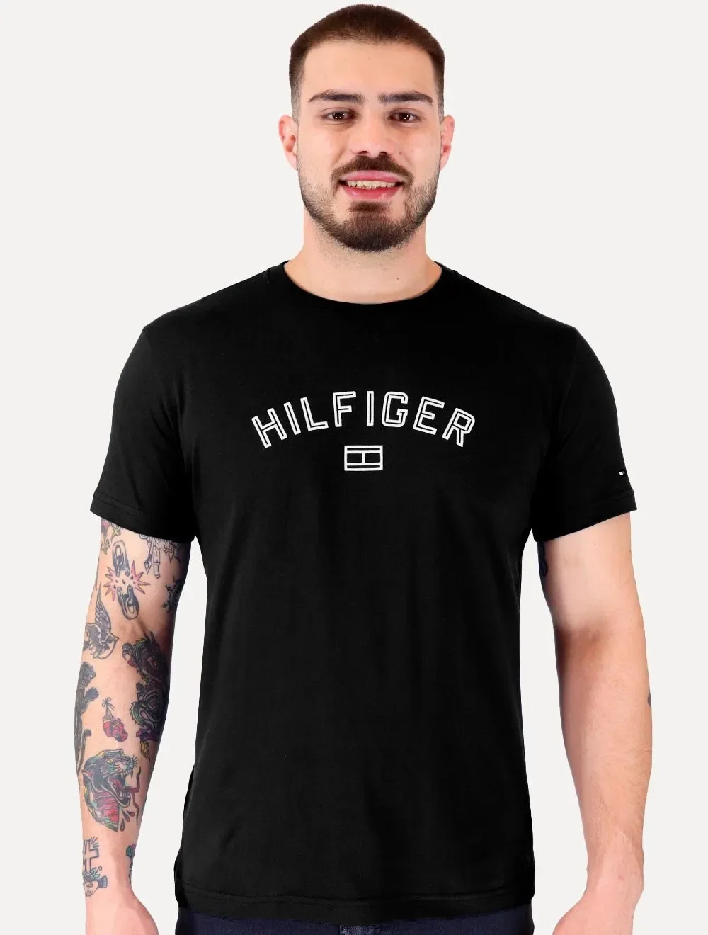 Camiseta Tommy Hilfiger Masculina Outline Arc Script Preta — imagem 1