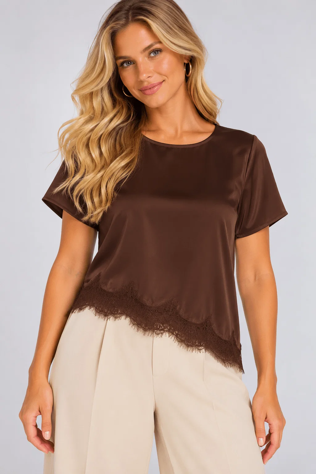 Blusa Assimétrica Detalhe Renda - Marrom