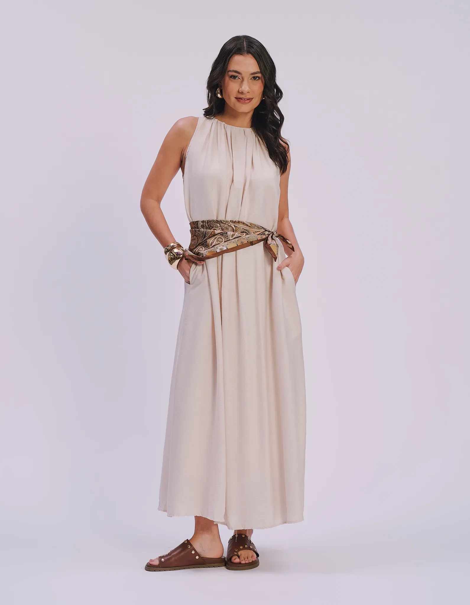Vestido Longo Decote Drapeado - Bege