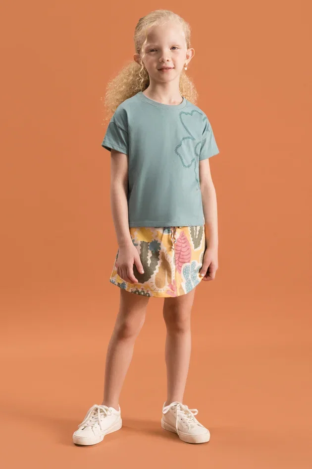 Conjunto Infantil Blusa de Algodão e Saia de Moletom Ringado Estampado — imagem 1