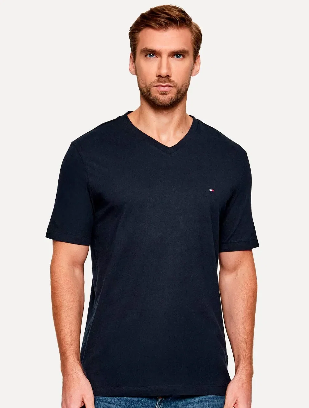 Camiseta Tommy Hilfiger Masculina Essential V-Neck Cotton Azul Marinho — imagem 1