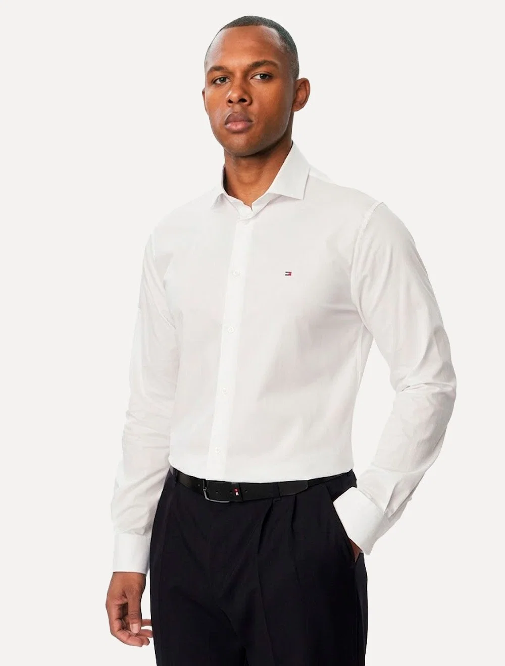 Camisa Tommy Hilfiger Masculina Slim Solid Contrast Branca — imagem 1