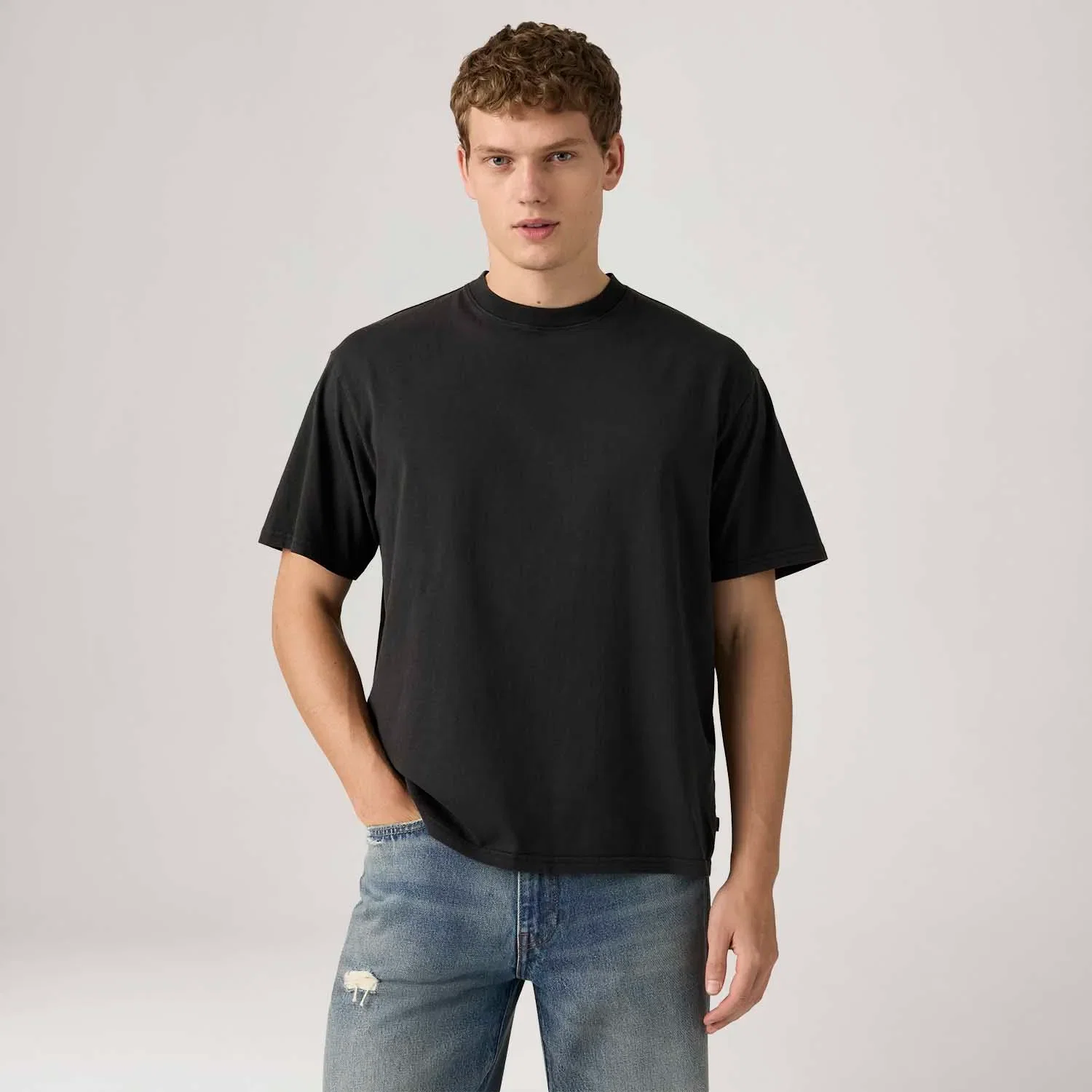 Camiseta Levi's® Boxy Preta — imagem 1