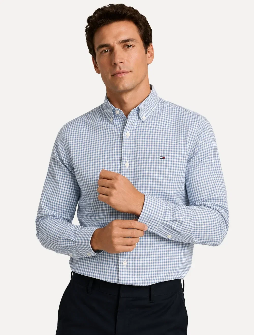 Camisa Tommy Hilfiger Masculina Oxford Regular Gingham Branca / Azul Claro — imagem 1