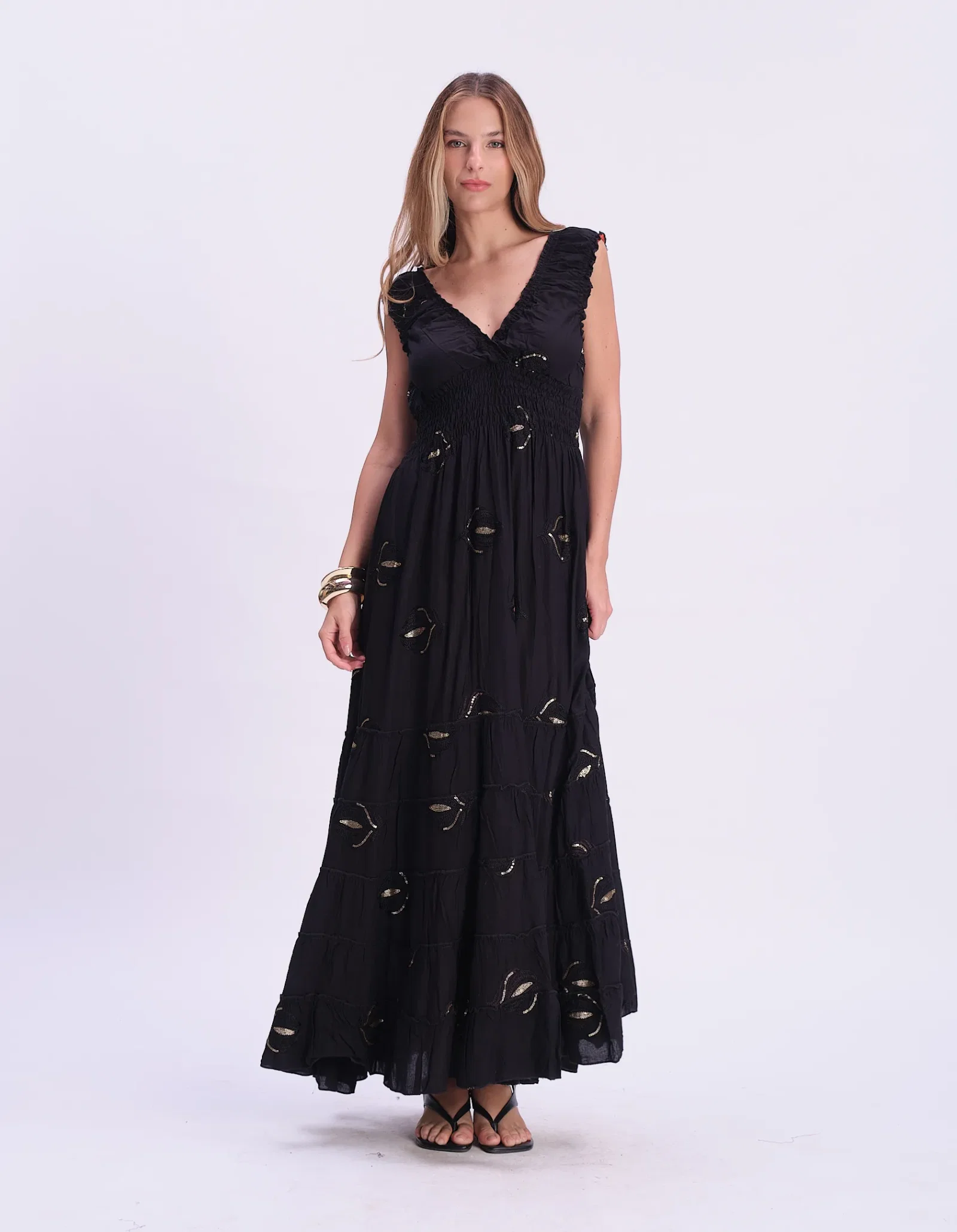 Vestido Longo Detalhe Bordado Paetê - Preto — imagem 1