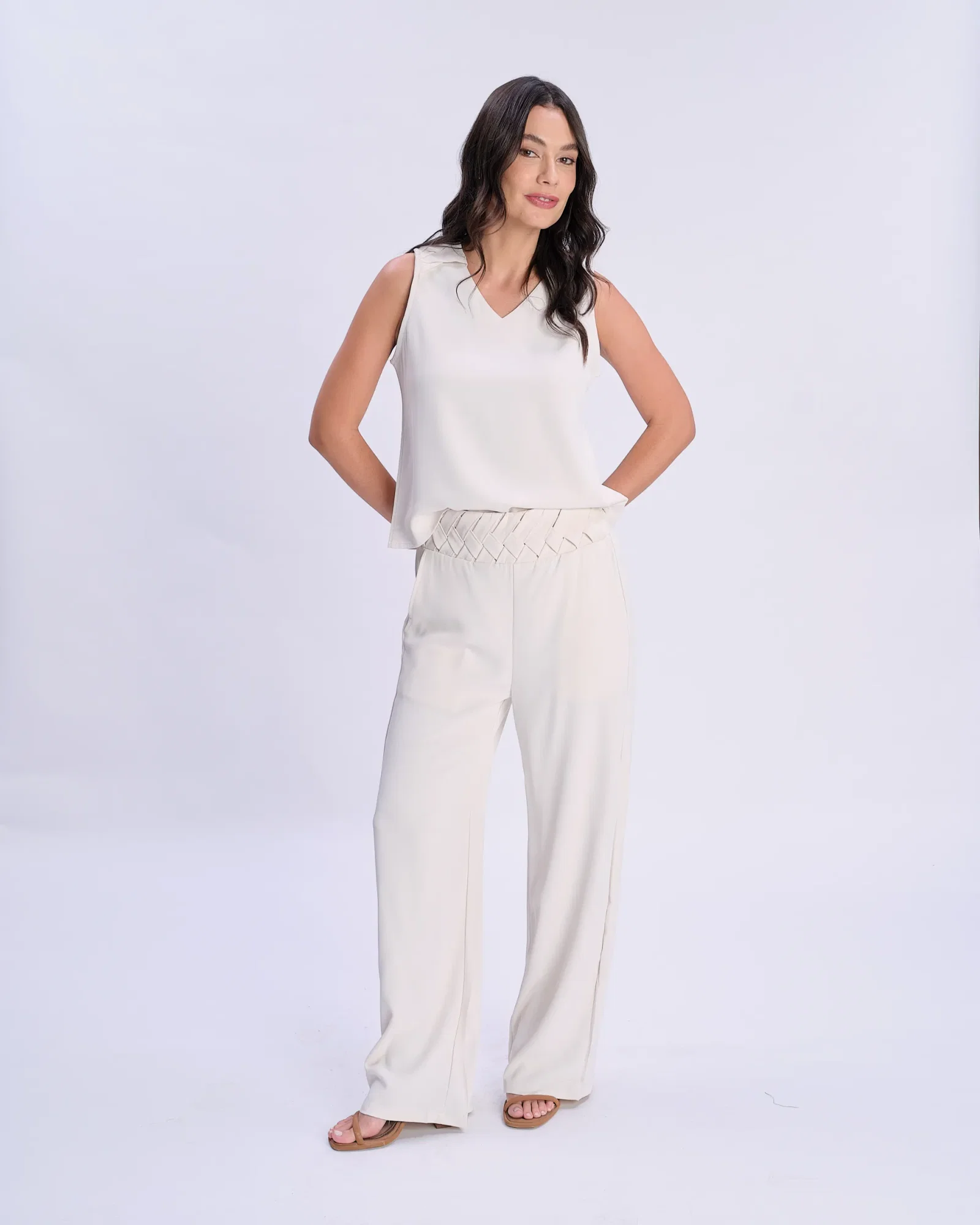 Blusa Sem Manga Detalhe Trançado - Areia — imagem 1