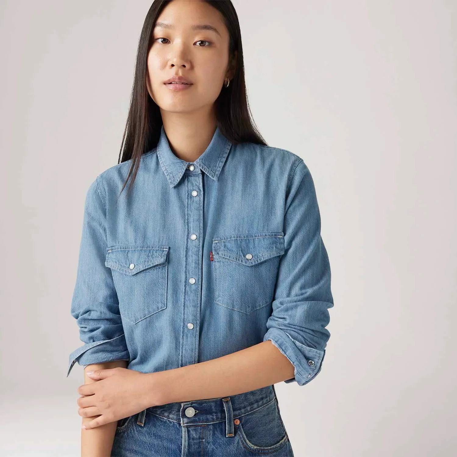 Camisa Jeans Levi's® Iconic Western Lavagem Clara — imagem 1