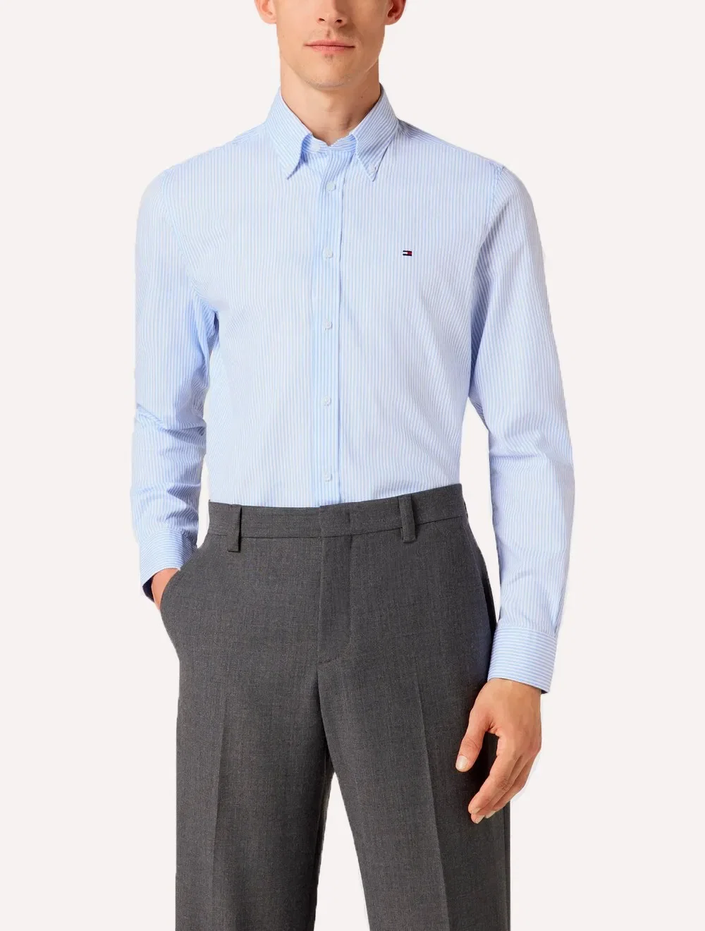Camisa Tommy Hilfiger Masculina Regular Fine Striped Poplin Azul Claro — imagem 1