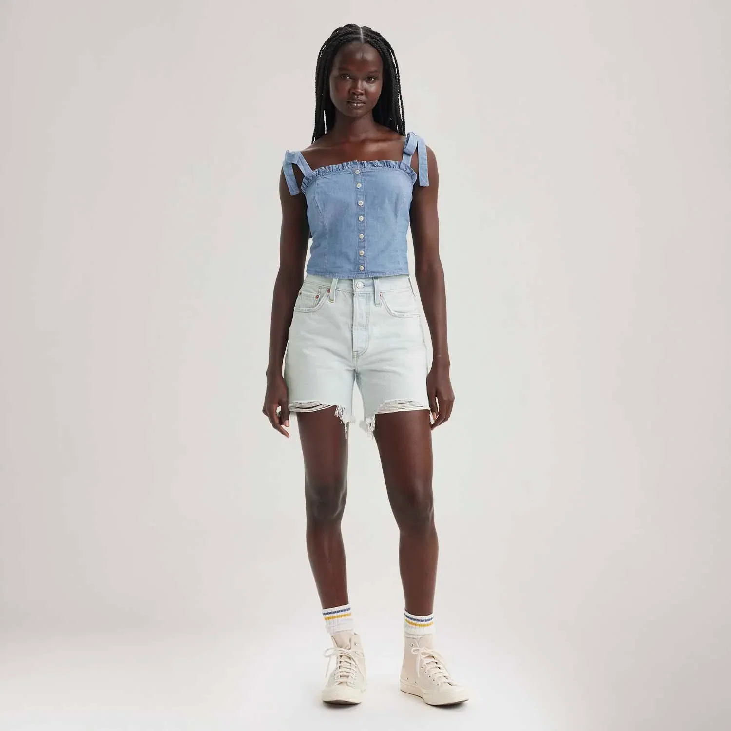 Short Jeans Levi's® 501® Mid Thigh Lavagem Clara