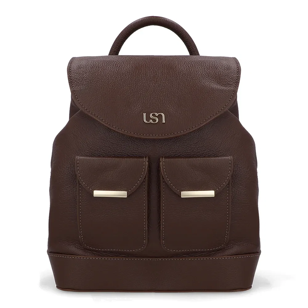 Mochila Couro Marrom Bolso Frontal — imagem 1