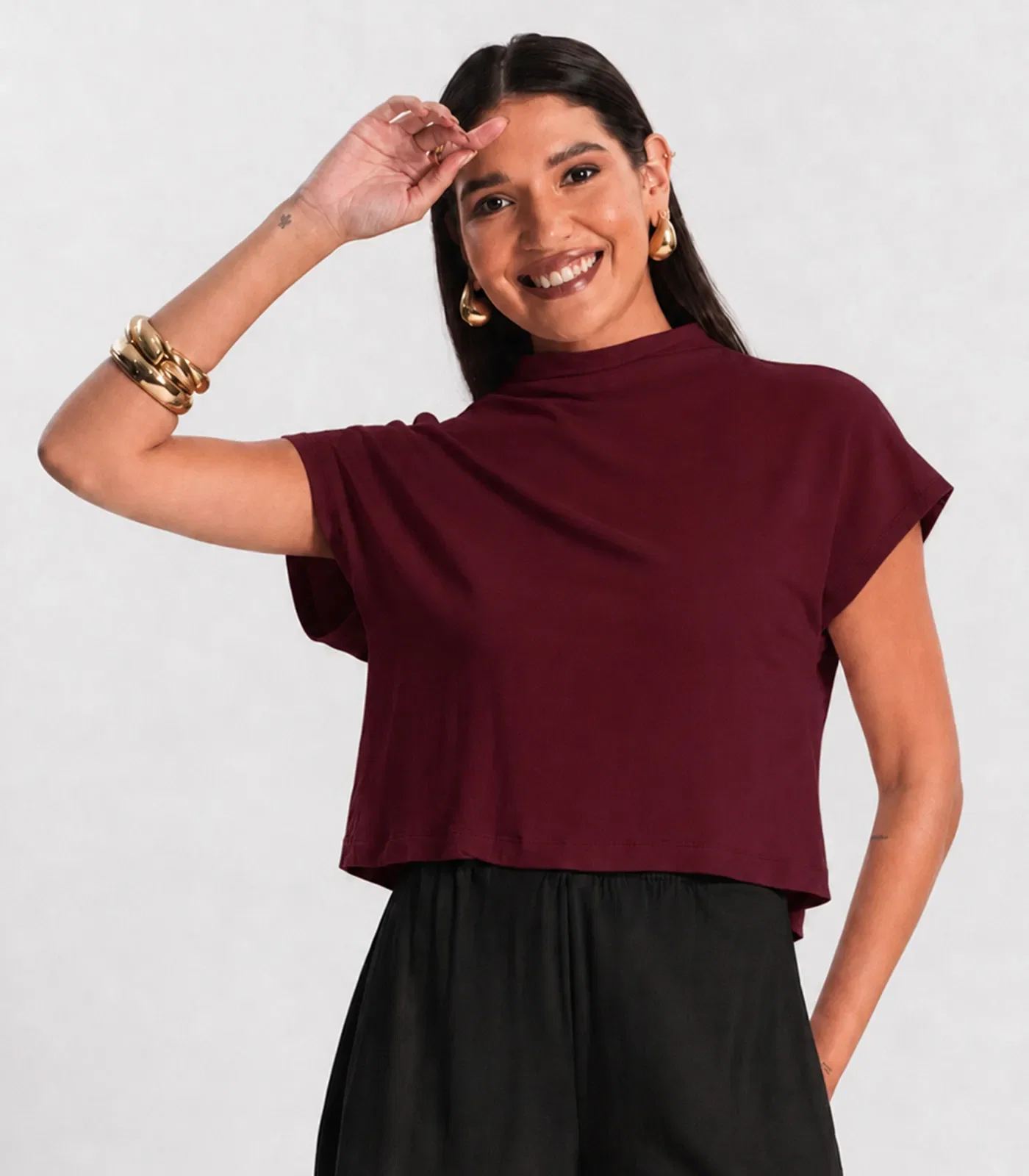 Blusa Feminina Com Gola Chaminé Infinita Cor Vermelho