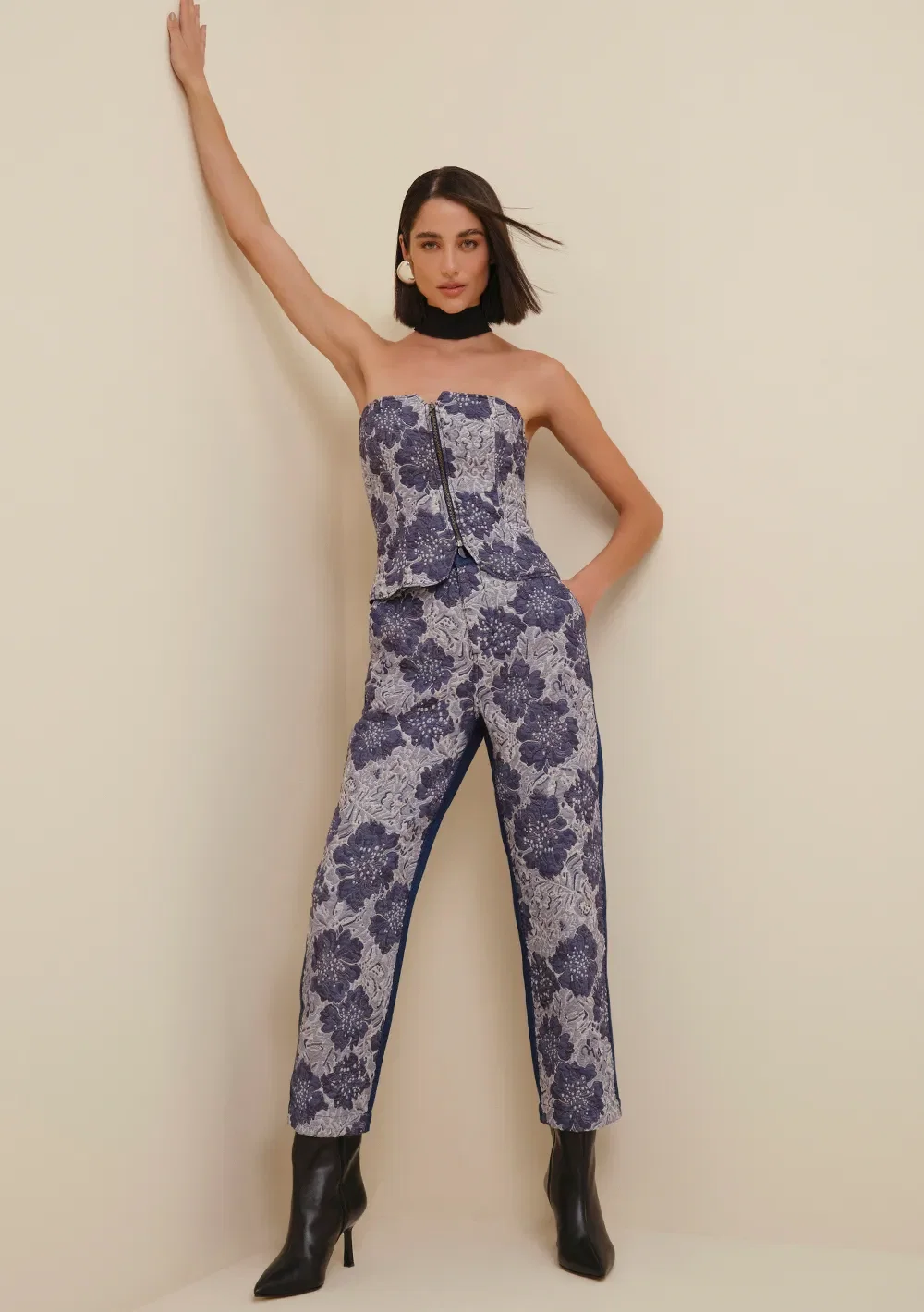 Calça Morena Rosa Reta Renata Cós Alto Composê De Tecidos Azul Marinho — imagem 1