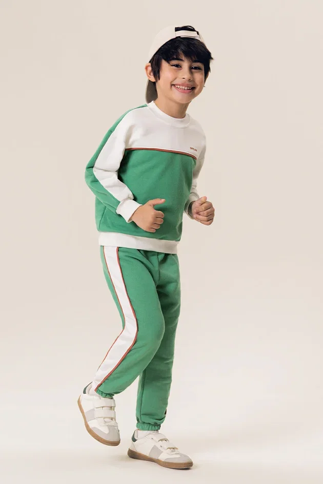 Conjunto Infantil Casaco e Calça Esportivo em Moletom