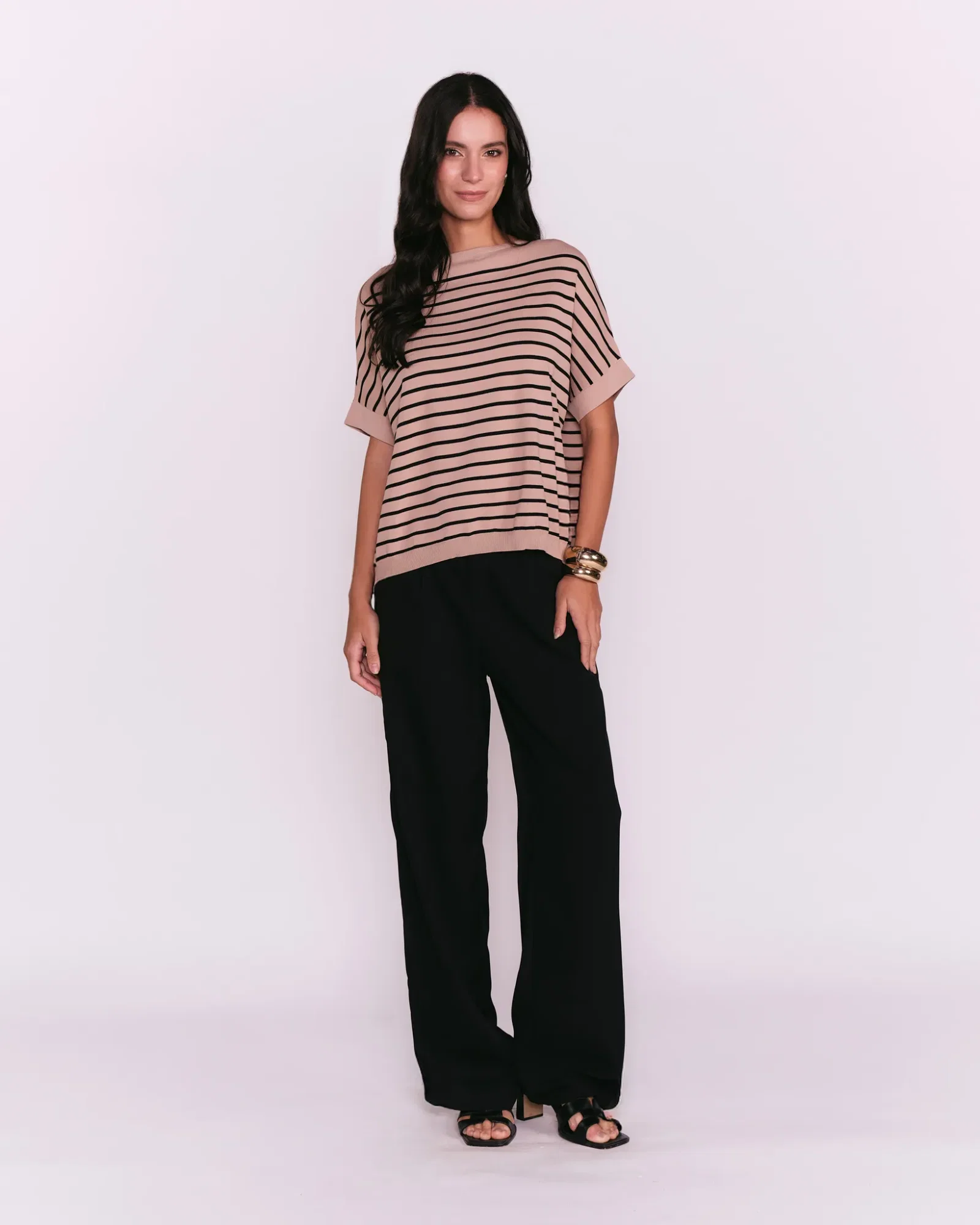 Blusa Ampla Listras Decote Canoa - Bege — imagem 1