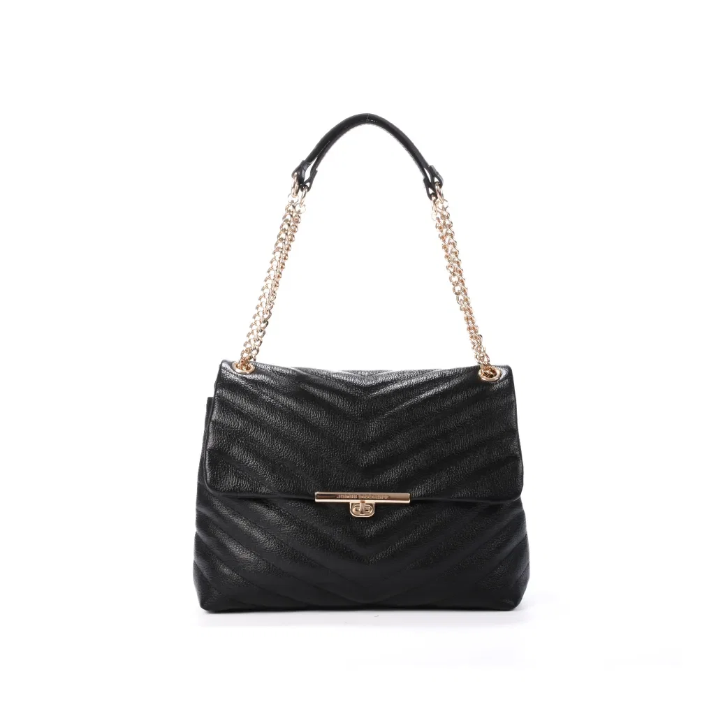 Bolsa De Ombro Mercedes Preto Matelassê Couro